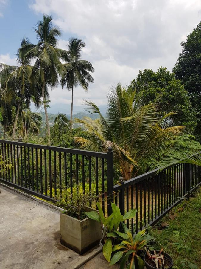 Pearl'S Homestay Matale Extérieur photo